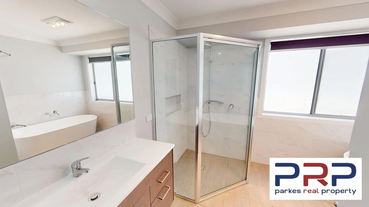 Additional image 19 of 11 Yuwambi Close, Parkes NSW 2870