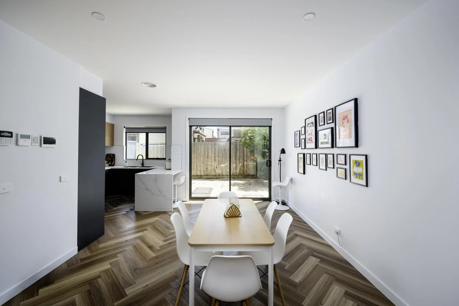 Additional image 2 of 2/22 Curie Avenue, Oak Park VIC 3046