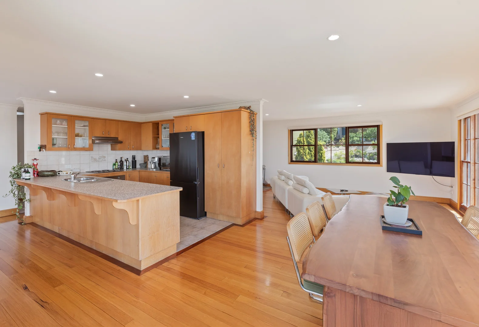 Additional image 13 of 8 Elizabeth Parade, Tura Beach NSW 2548