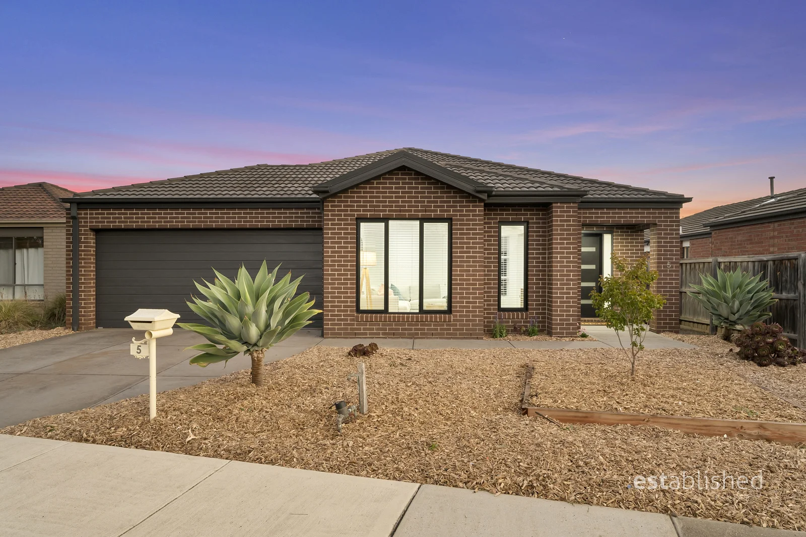 5 Riley Terrace, Tarneit VIC 3029