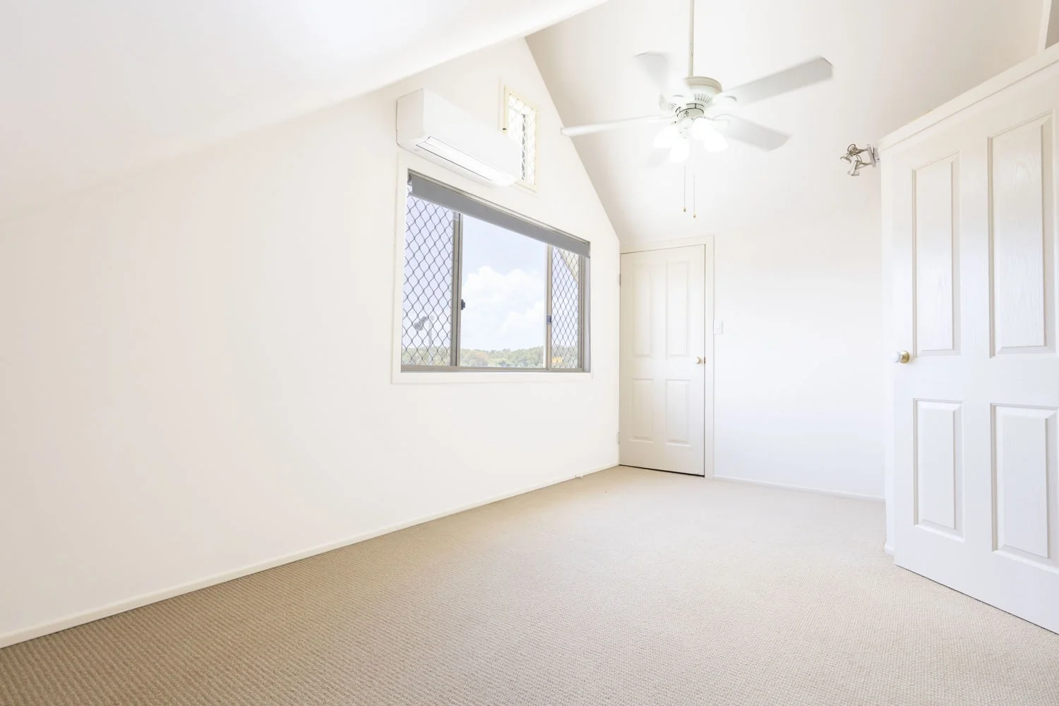 Additional image 18 of 16 Lochmaben, Beaconsfield QLD 4740