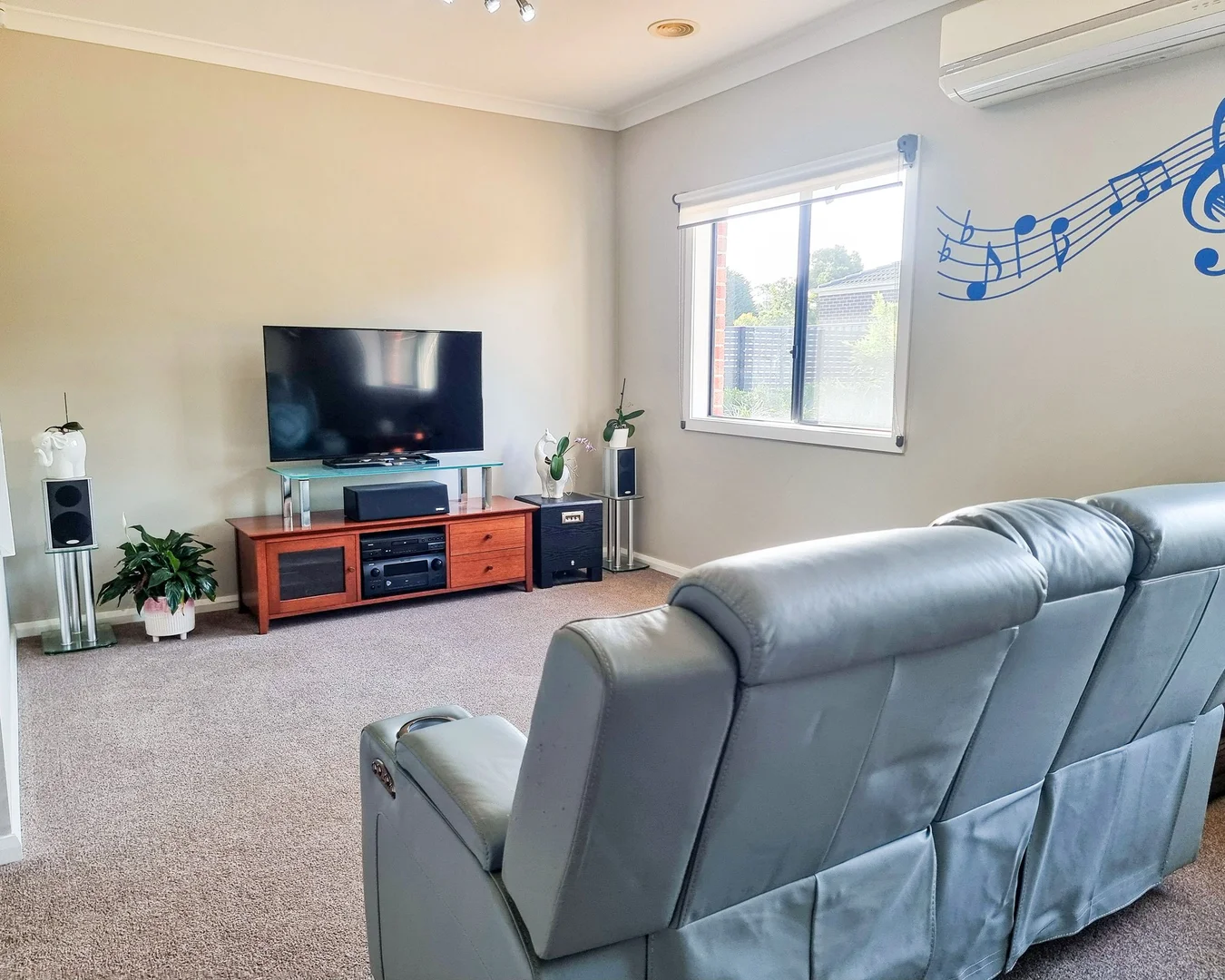 Additional image 12 of 3/11 Newnham Drive, Romsey VIC 3434