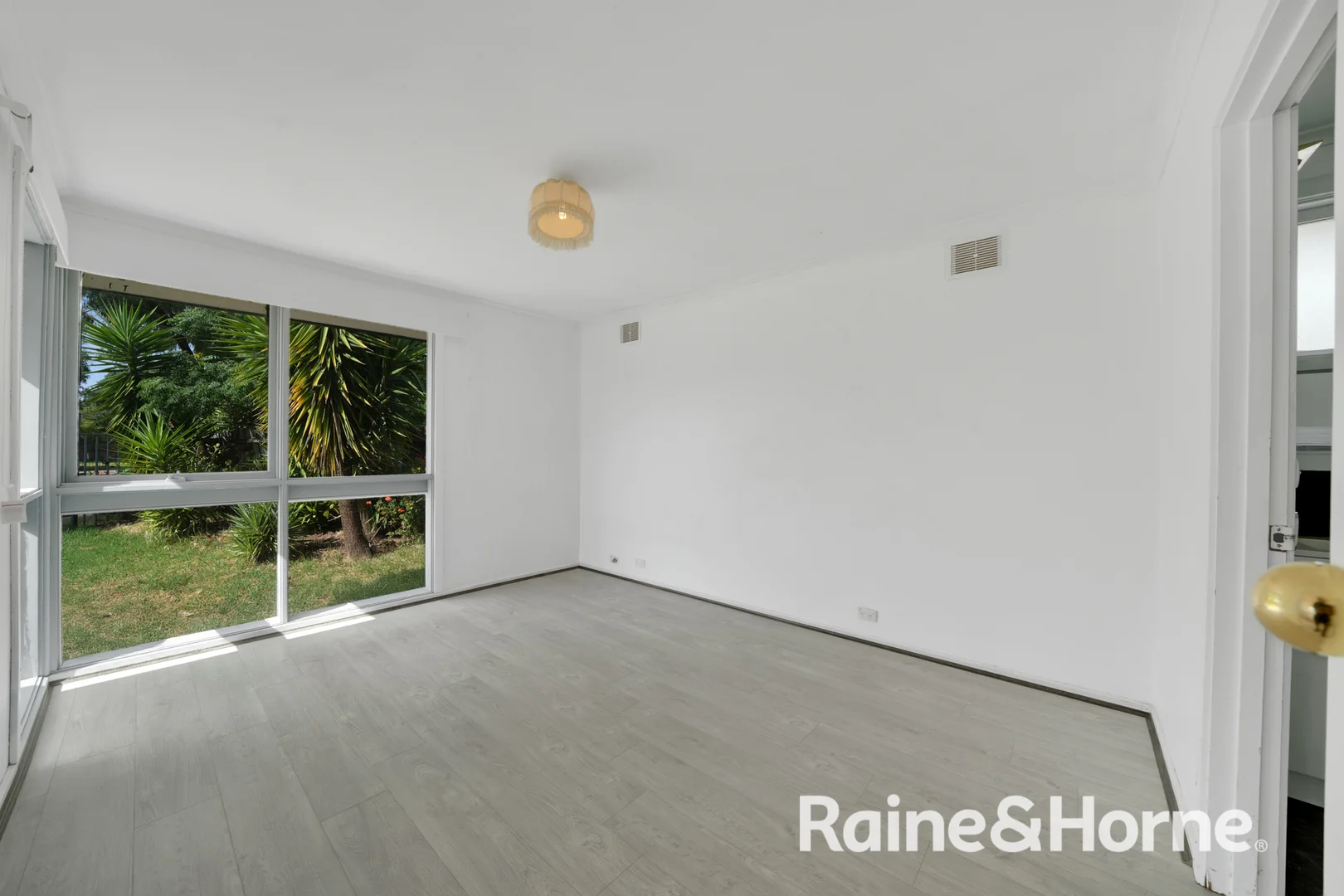 Additional image 10 of 6 Teeda Ct, Melton South VIC 3338