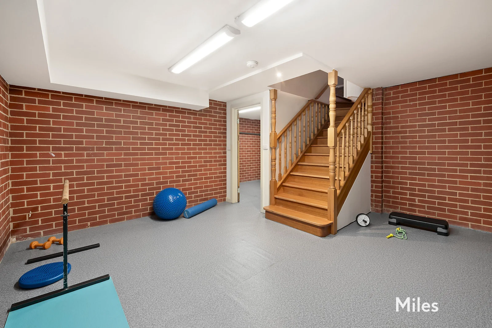 Additional image 10 of 2/17 Abbotsford Grove, Ivanhoe VIC 3079