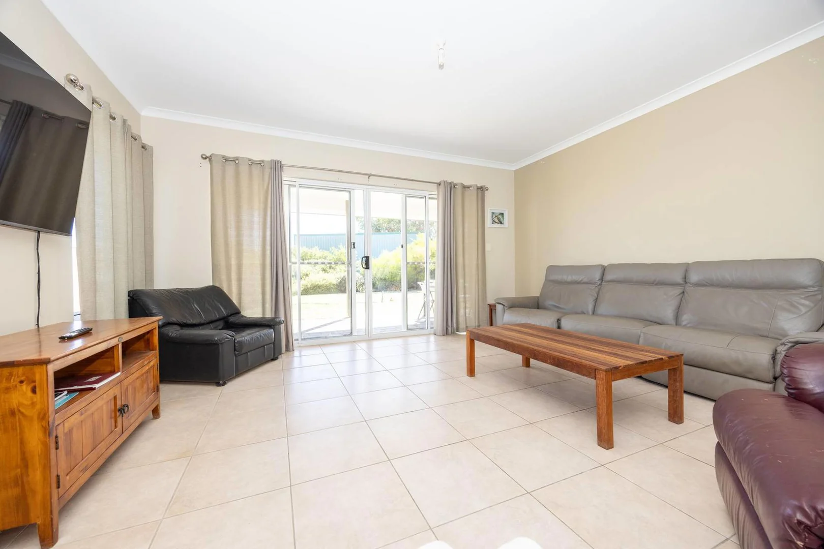 Additional image 3 of 4 Shingle Avenue, Jurien Bay WA 6516