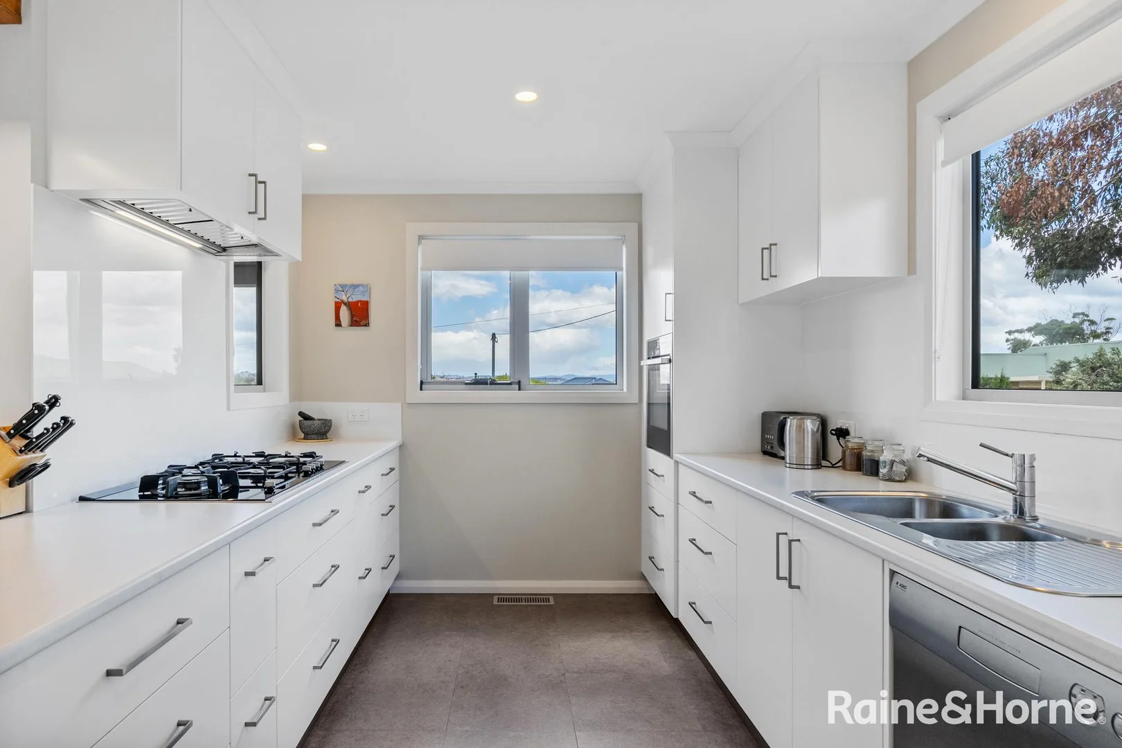 Additional image 20 of 6 Sunny Avenue, Blackmans Bay TAS 7052