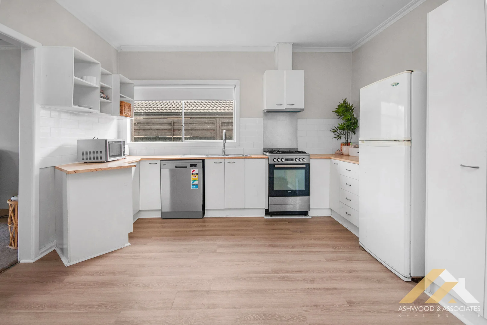 Additional image 3 of 24 Church St, Lindenow VIC 3865