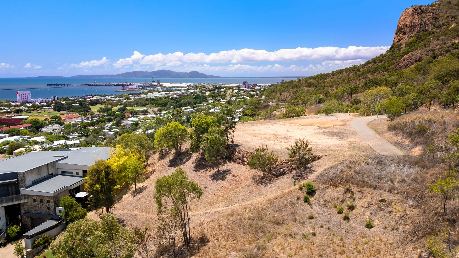 Additional image 2 of 69 Castle Hill Road, Castle Hill QLD 4810