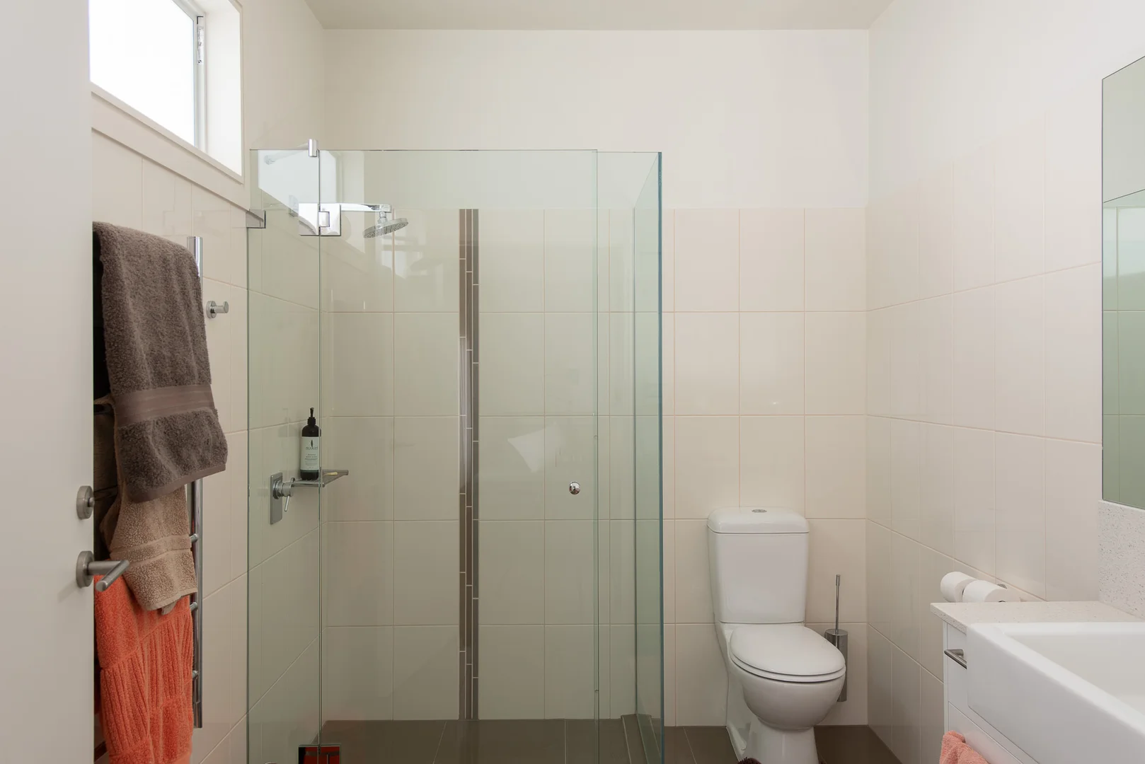 Additional image 11 of 2/11 Adelaide Street, George Town TAS 7253