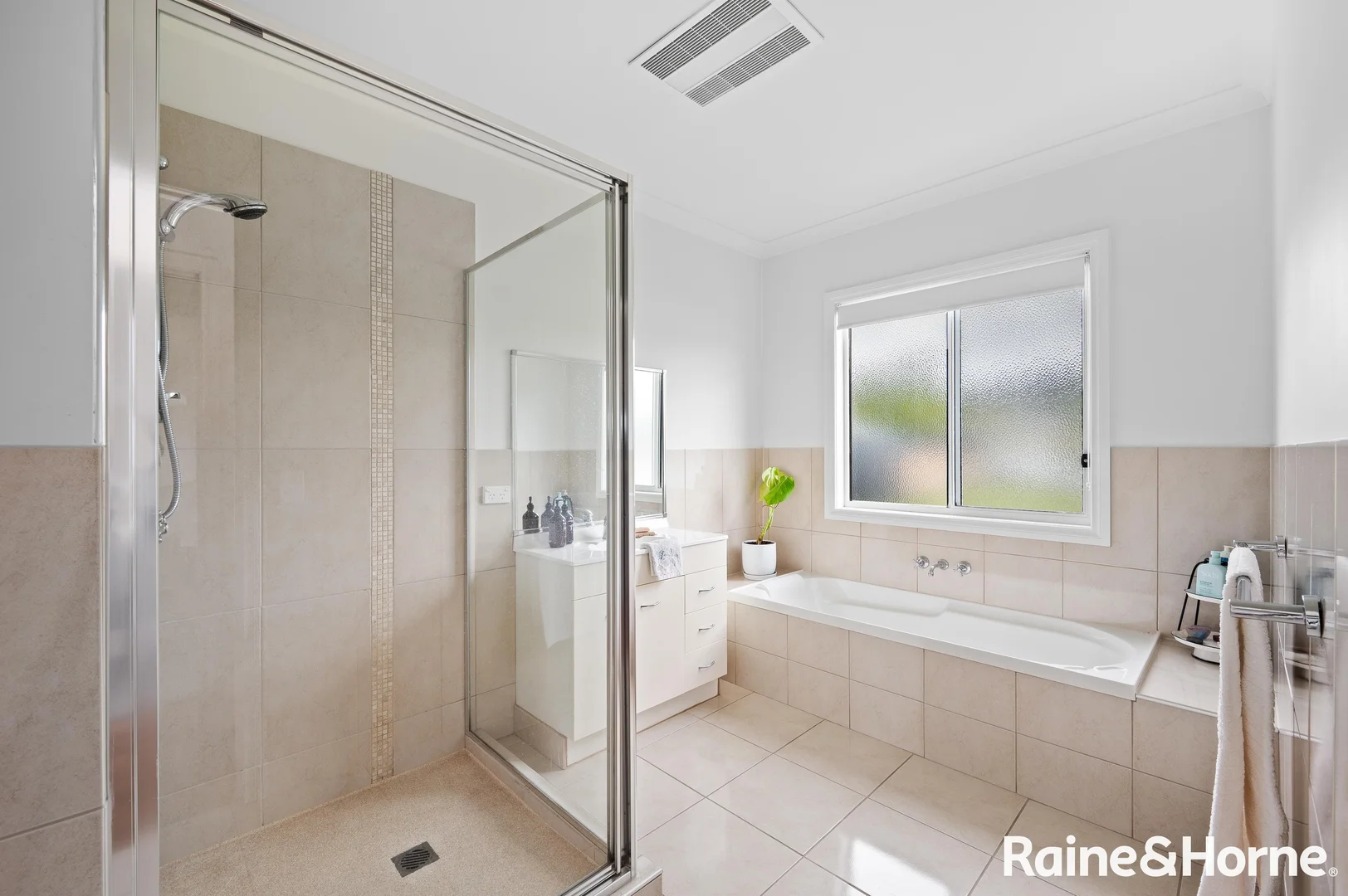 Additional image 21 of 2 Oyster Place, Orford TAS 7190