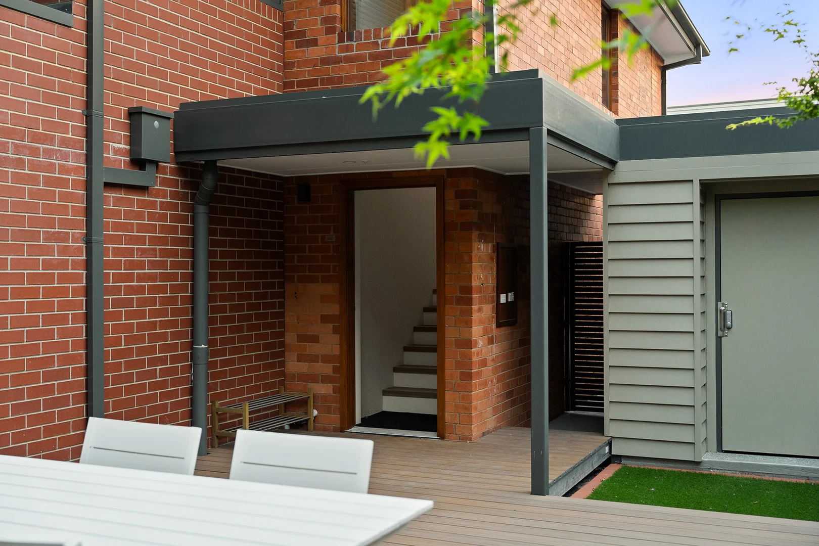 Additional image 5 of 2/67 Groom Street, Hughes ACT 2605