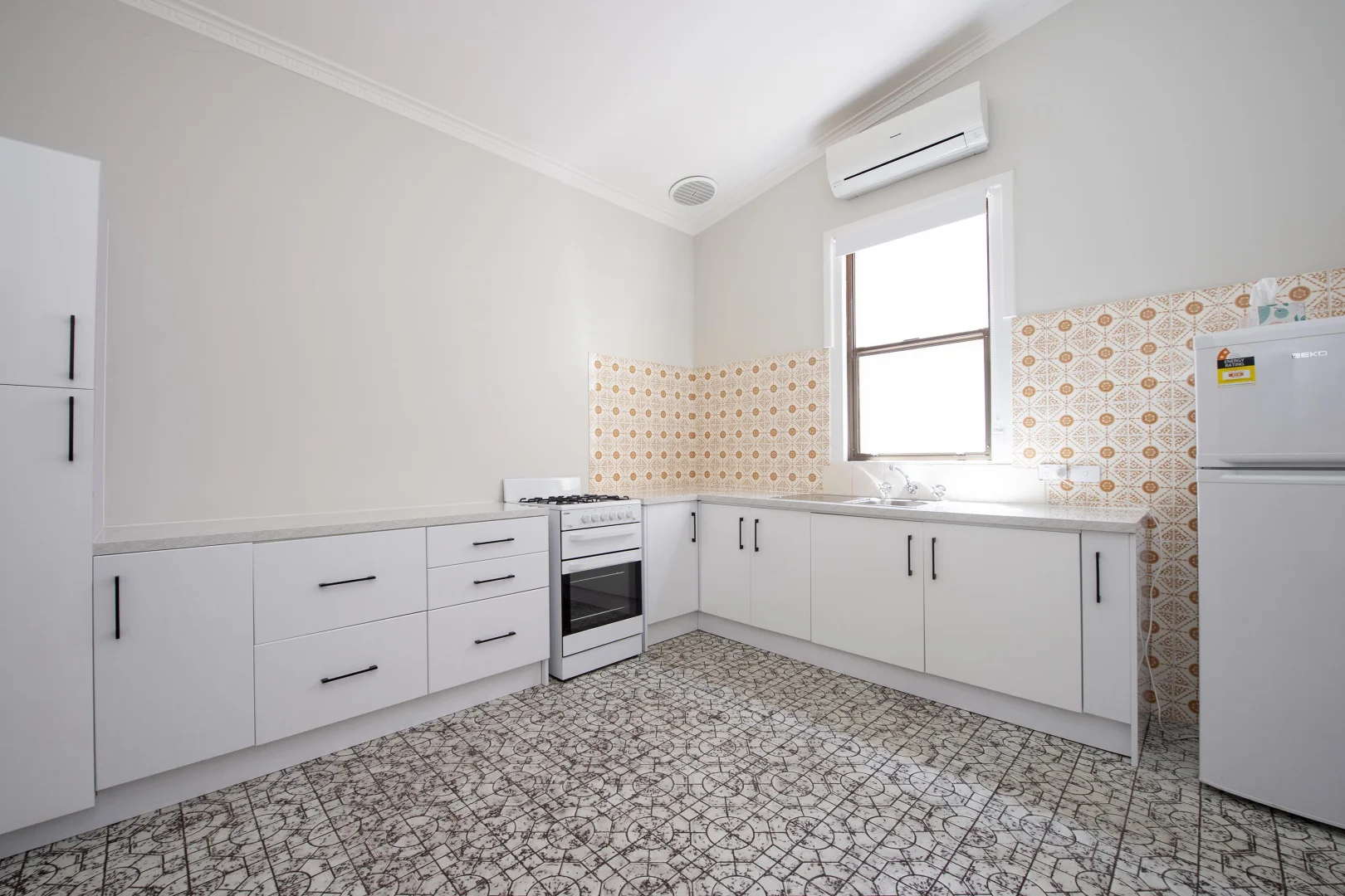 Additional image 3 of 30 David Street, Port Pirie SA 5540