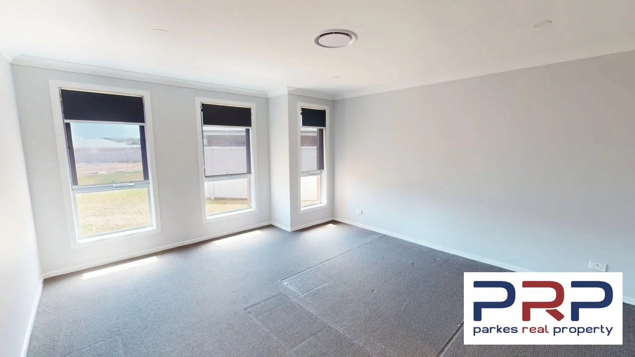 Additional image 5 of 11 Yuwambi Close, Parkes NSW 2870