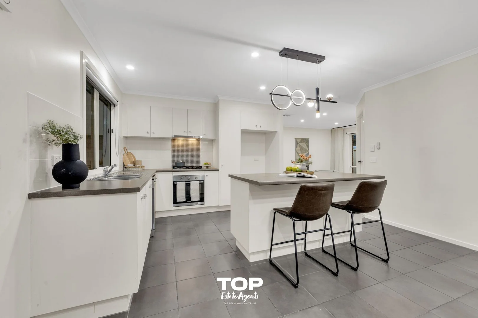 Additional image 8 of 15 Sapphire Crescent, Pakenham VIC 3810