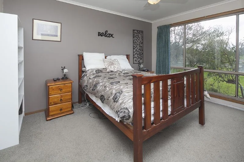 Additional image 7 of 190 Parish Road, Iona VIC 3815