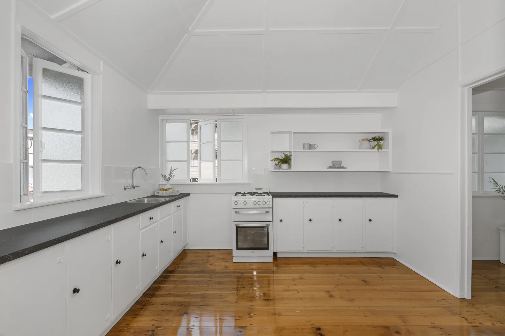 Additional image 12 of 9 Fryer Street, North Ward QLD 4810