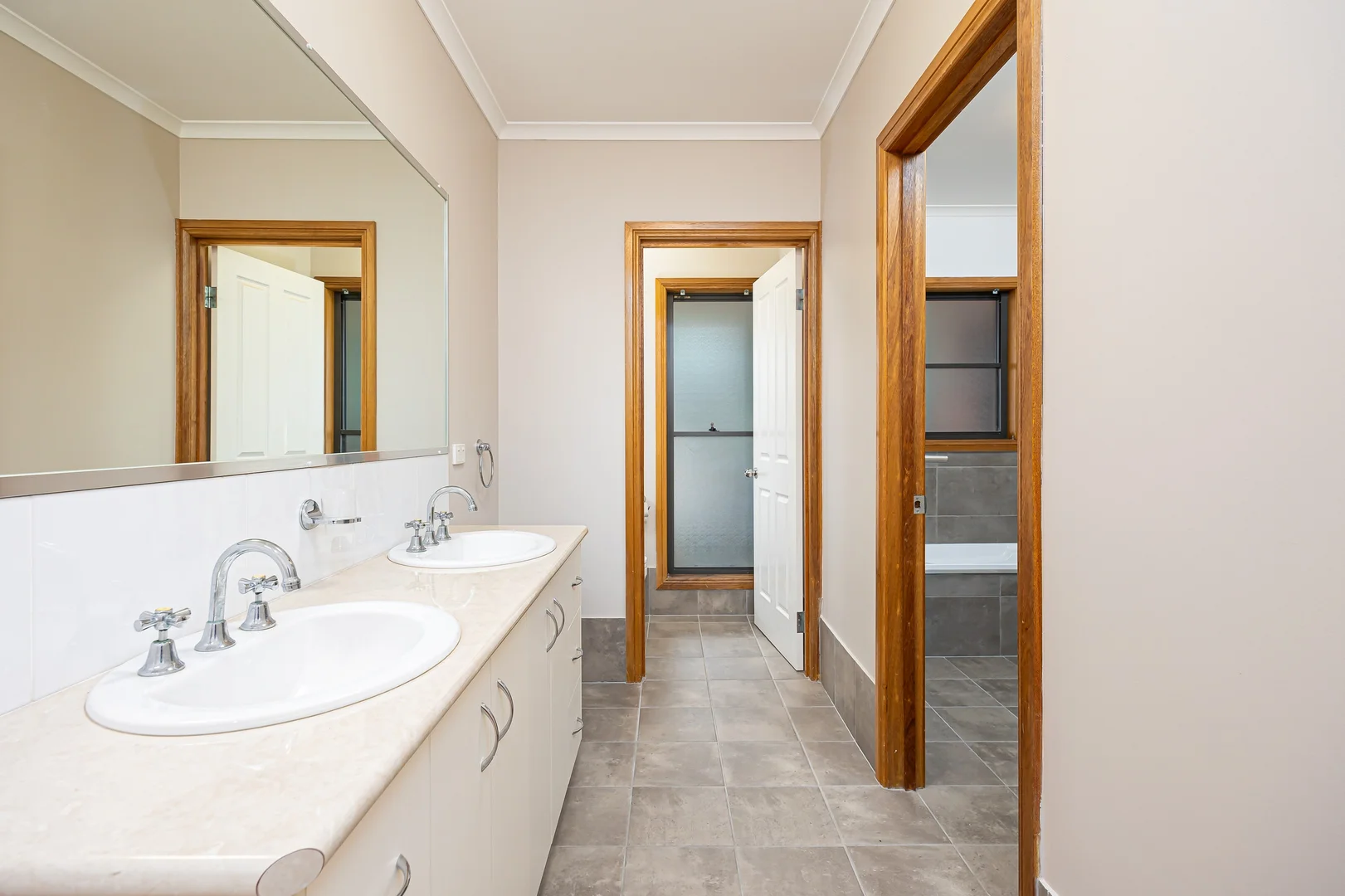 Additional image 9 of 49 Kansas Drive, Tolland NSW 2650