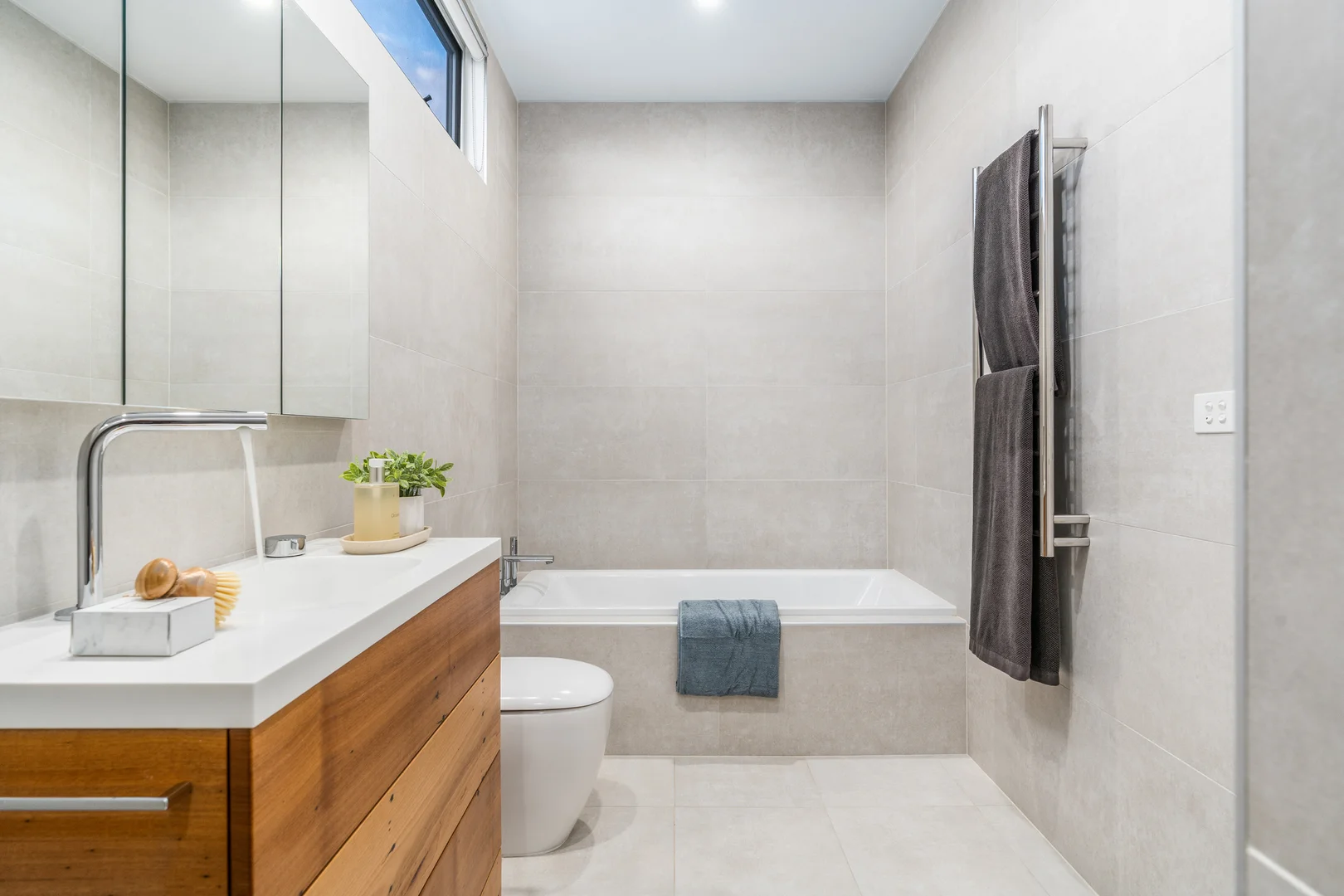 Additional image 15 of 18 Pescott Street, Newtown VIC 3220