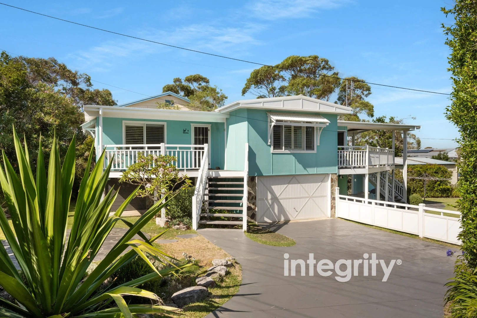 9 Crookhaven Parade, Currarong NSW 2540