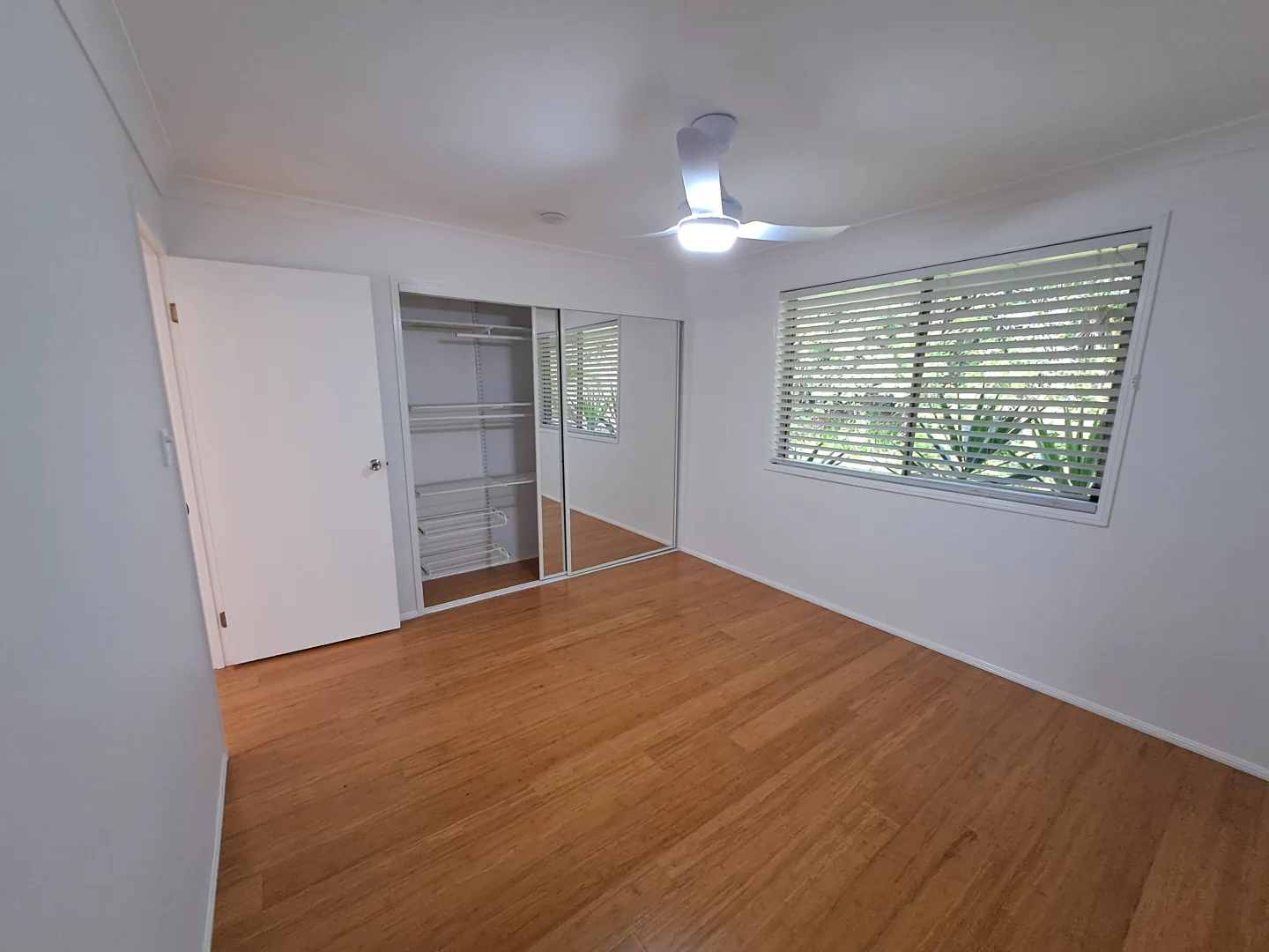 Additional image 16 of 5/28-32 Golden Palms Court, Ashmore QLD 4214