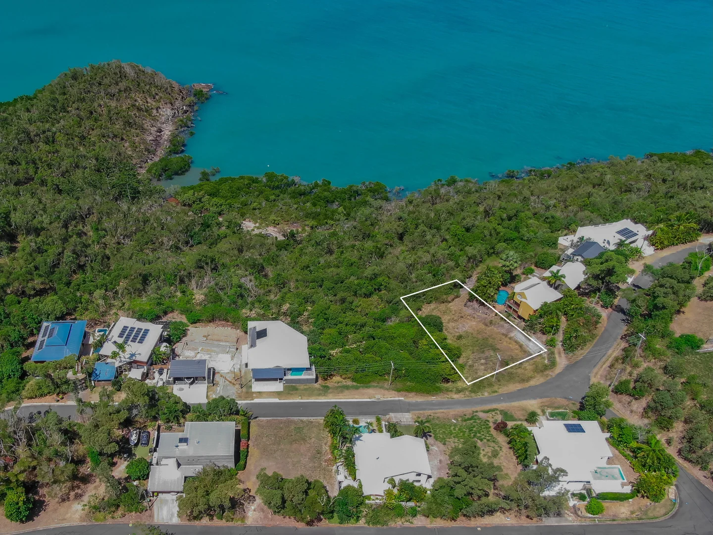 Additional image 3 of 13 Passage Avenue, Shute Harbour QLD 4802