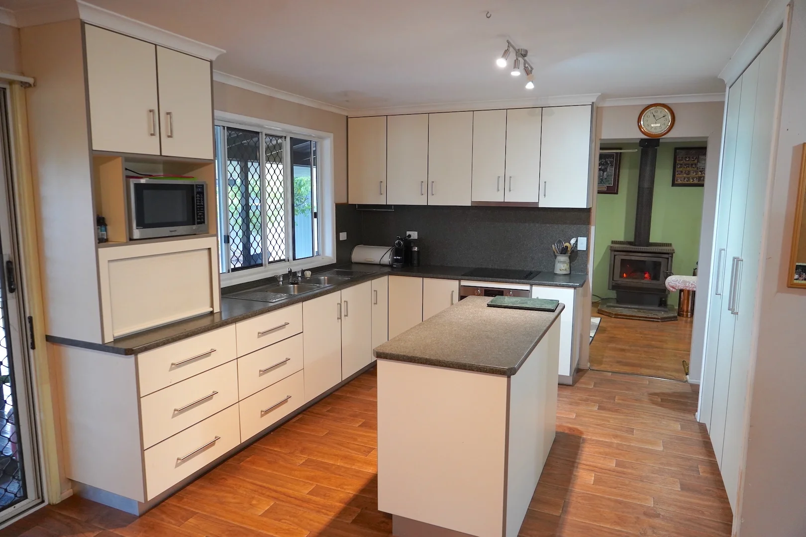 Additional image 7 of 82 Geoghegan Road, Roma QLD 4455