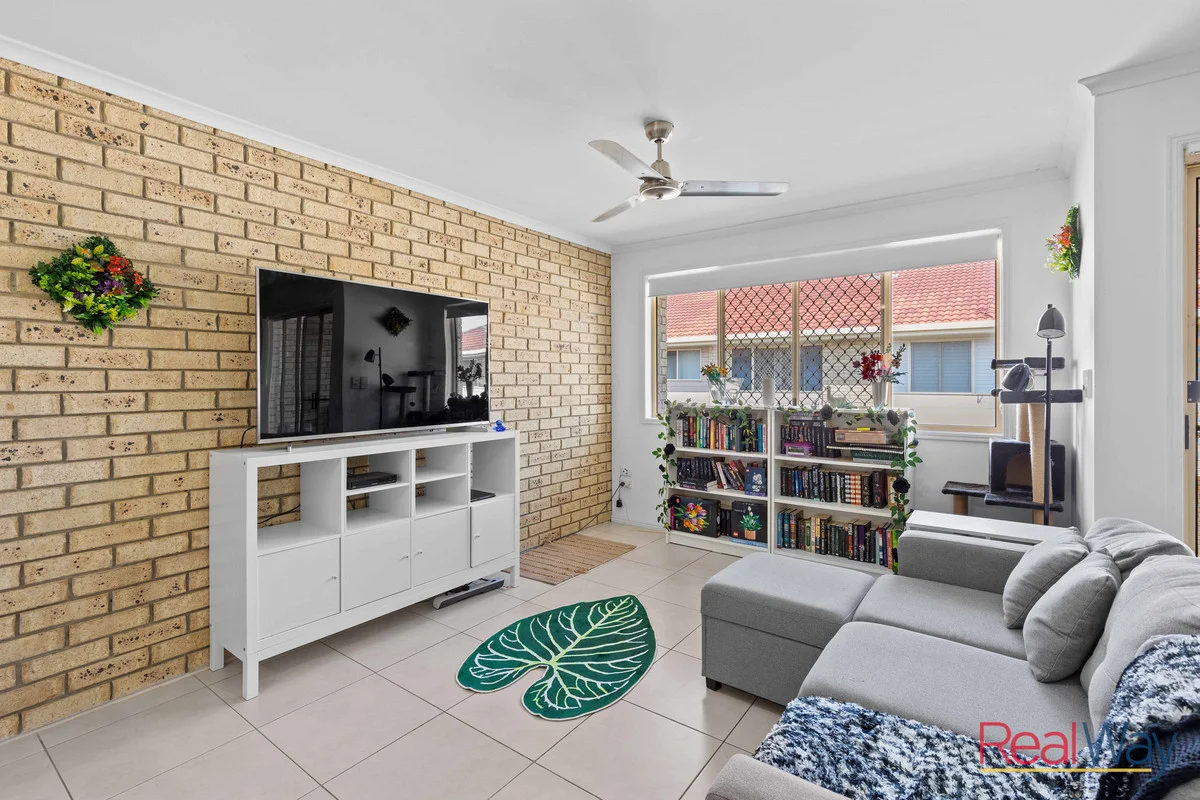 Additional image 5 of 4/33 King Street, Urangan QLD 4655