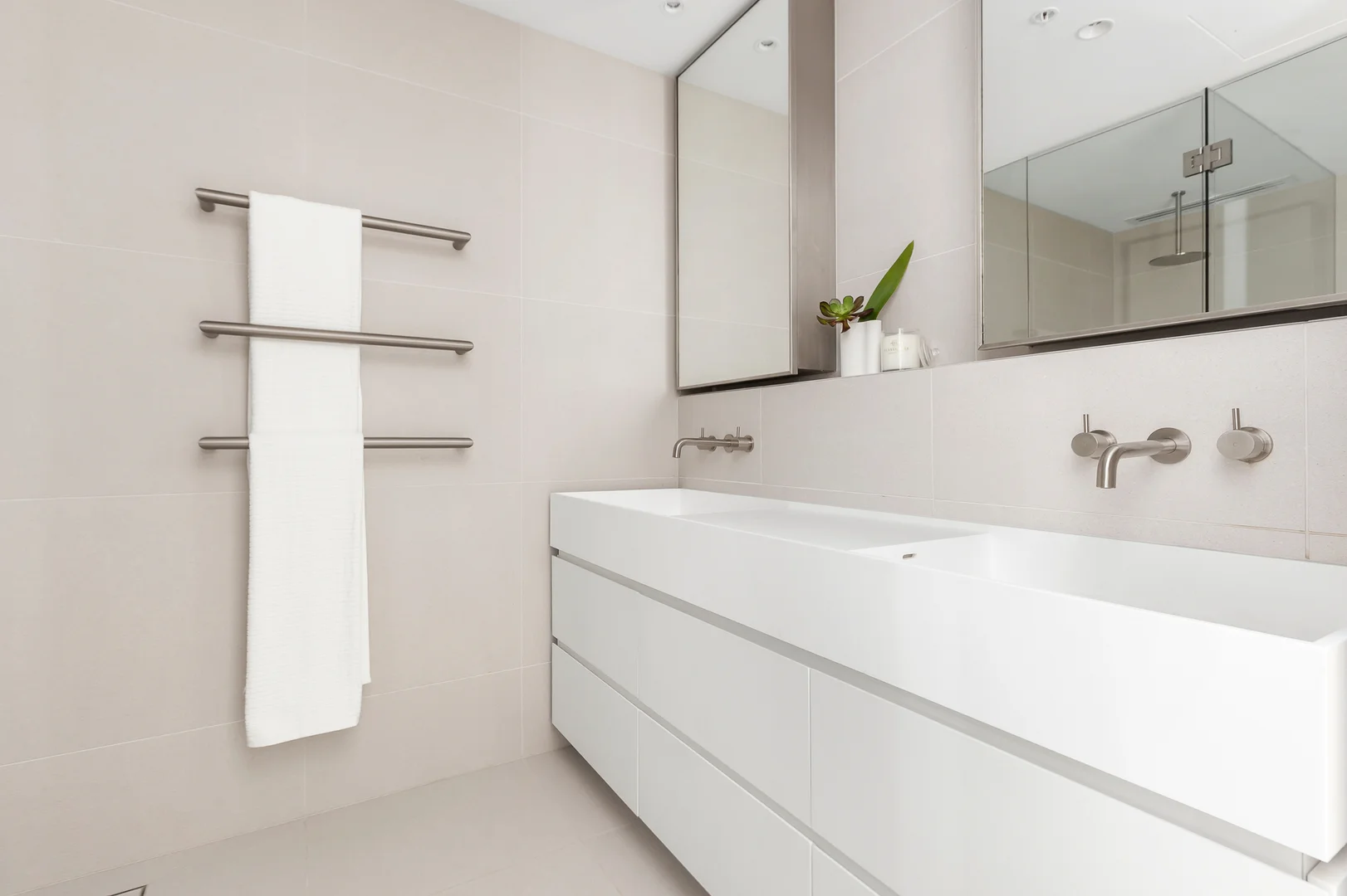 Additional image 6 of 104/10 Foam Street, Hampton VIC 3188