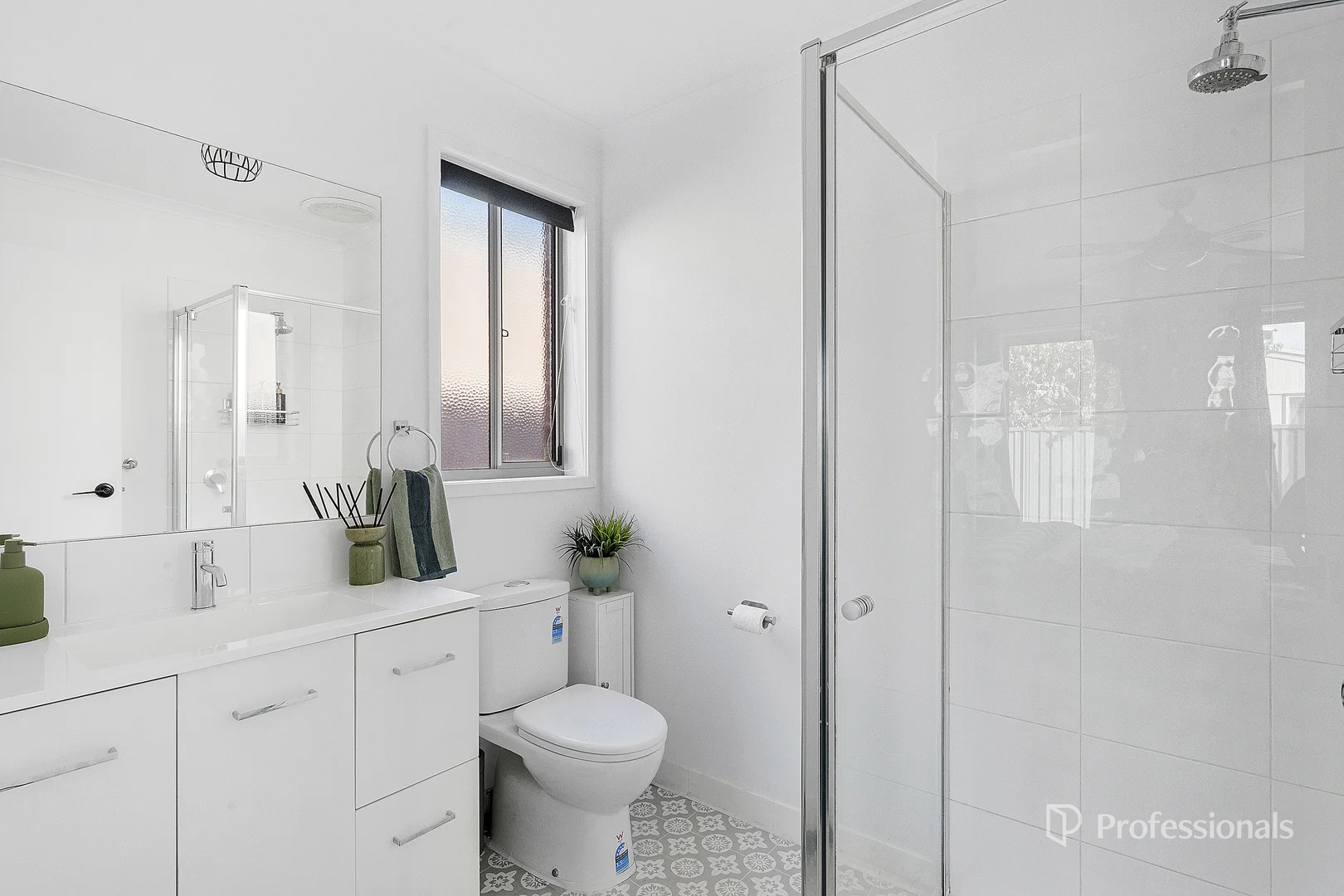 Additional image 9 of 2/176 Park Road Street, Maryborough VIC 3465