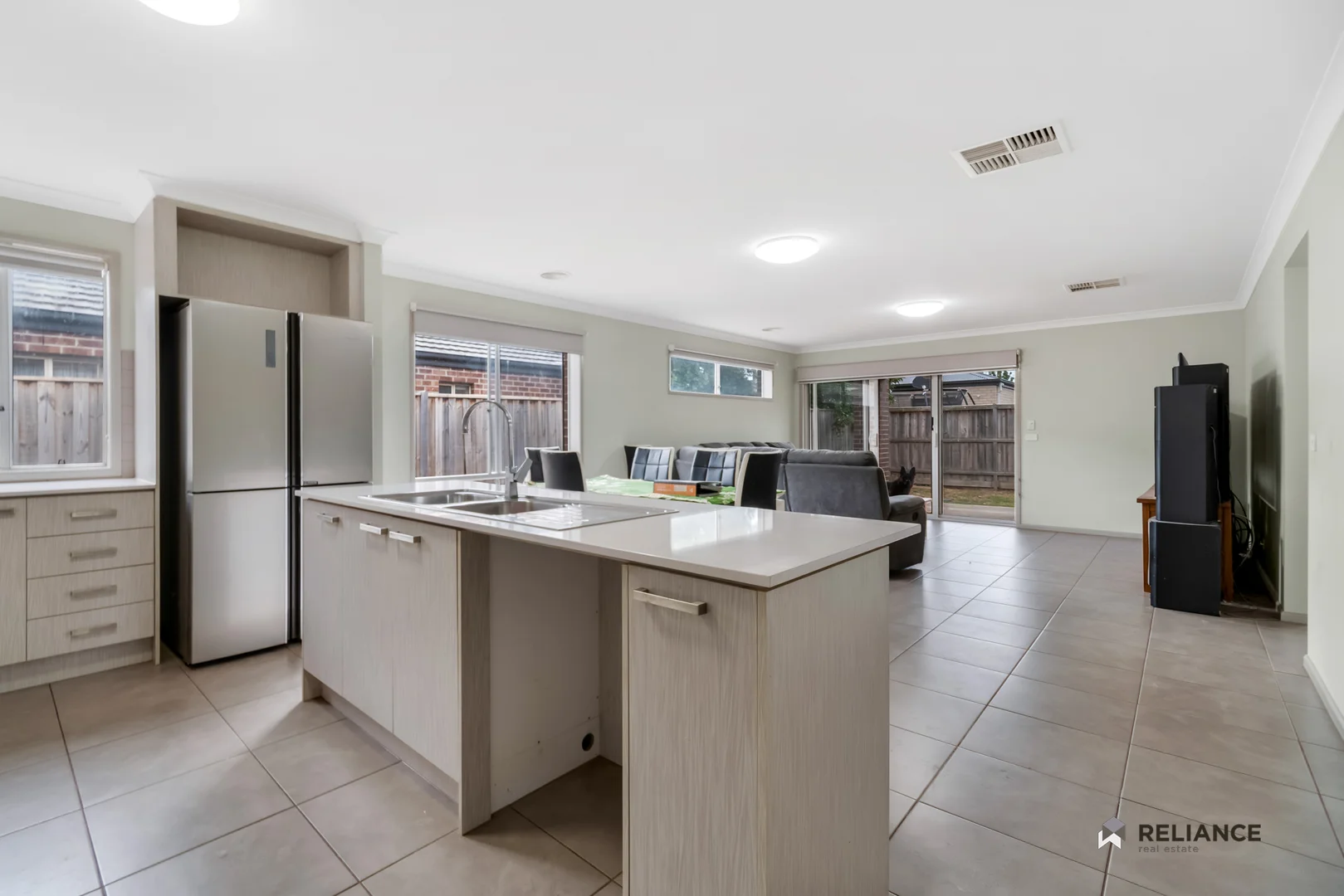 Additional image 7 of 5 Oakbridge Street, Weir Views VIC 3338