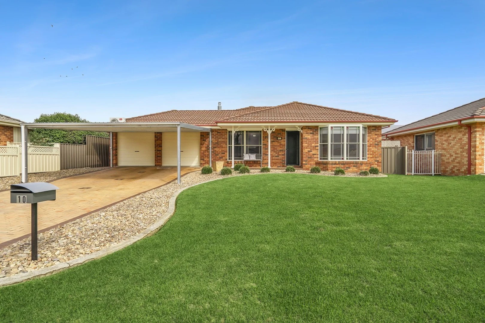 10 Paradise Place, Goulburn NSW 2580