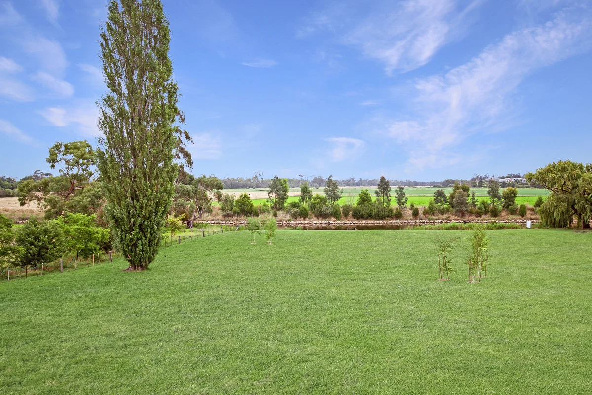 Additional image 43 of 21B McKenzie Street, Lucknow VIC 3875