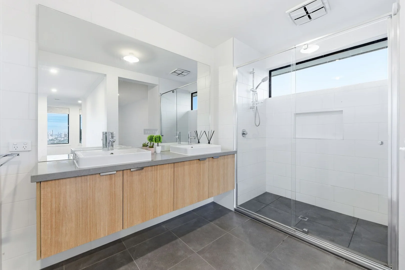 Additional image 12 of 61 Waterman Drive, Clyde VIC 3978