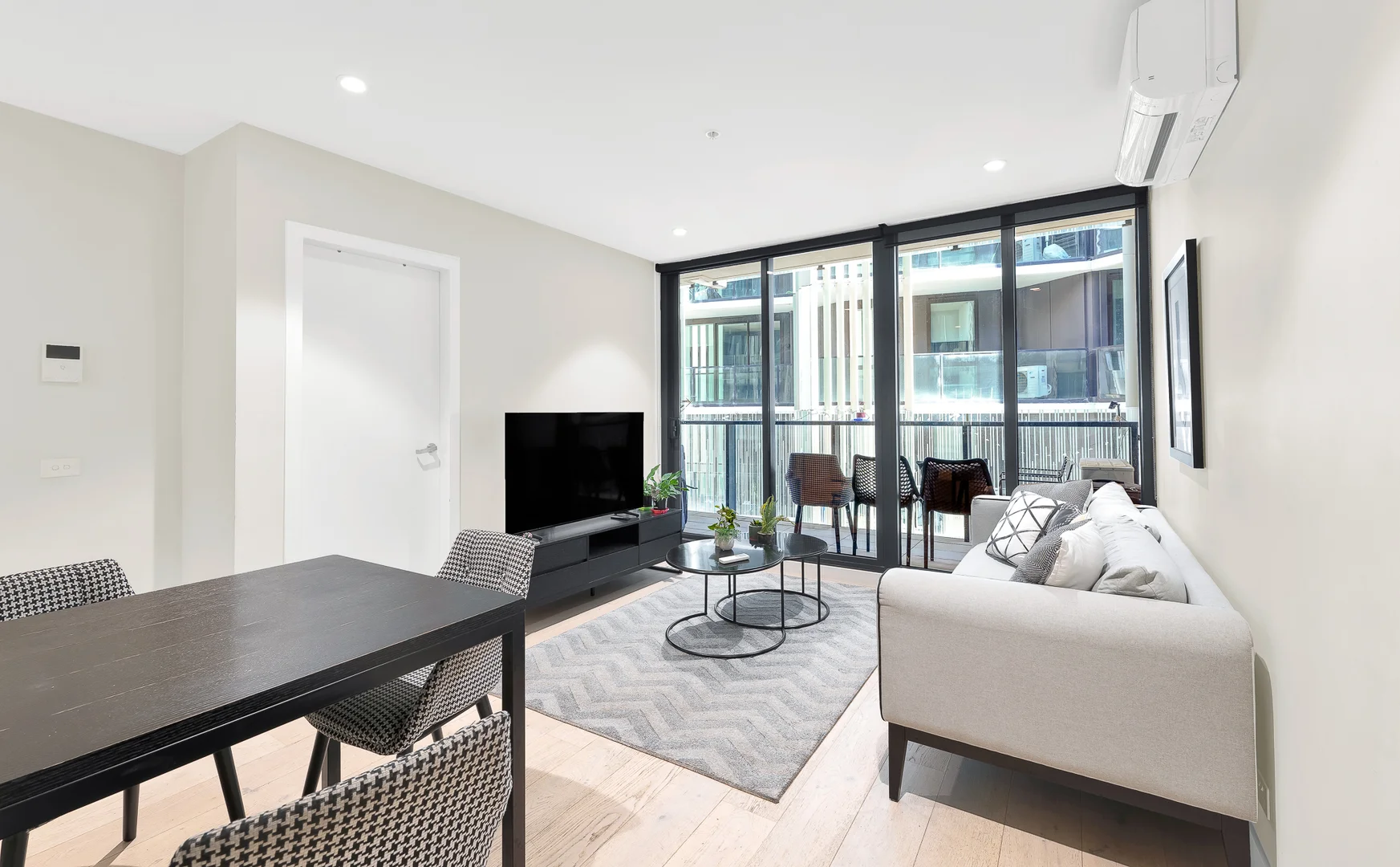Additional image 3 of 103/130 Dudley Street, West Melbourne VIC 3003