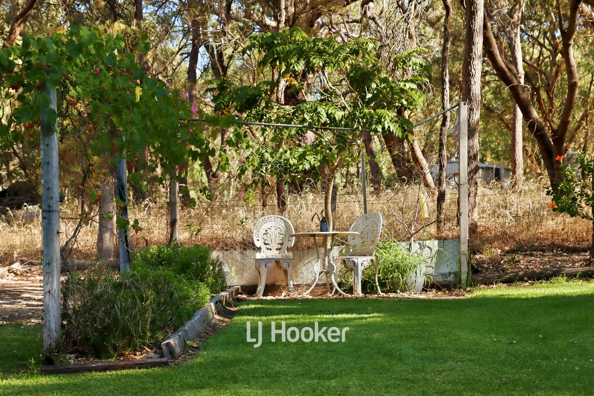 Additional image 37 of 9 Feast Place, Leschenault WA 6233