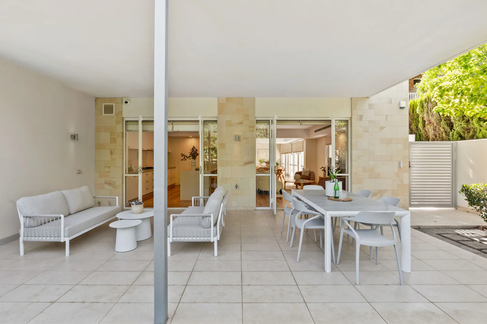 Additional image 10 of 2/5 Bindaring Parade, Claremont WA 6010