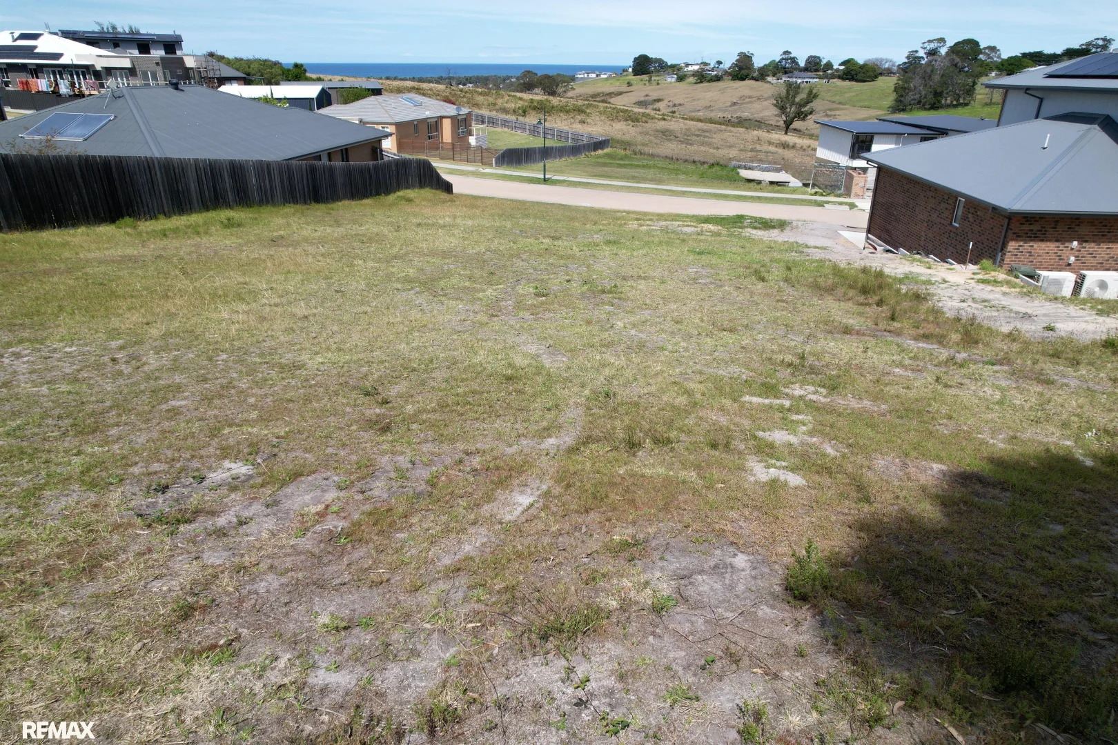 Additional image 8 of 20 Riviera Court, Lakes Entrance VIC 3909