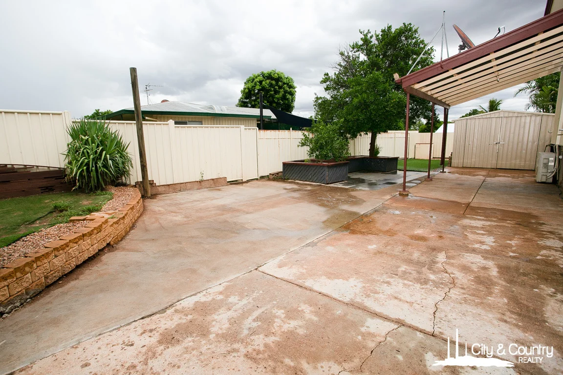 Additional image 23 of 27 Russell Cres, Mount Isa QLD 4825