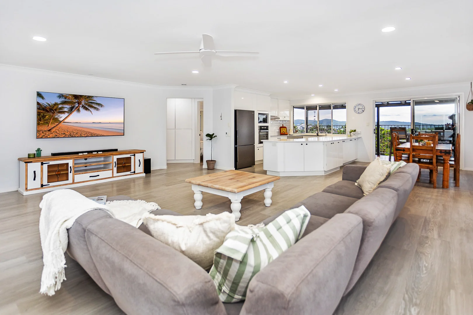 Additional image 3 of 9 Macrobert Street, Highland Park QLD 4211