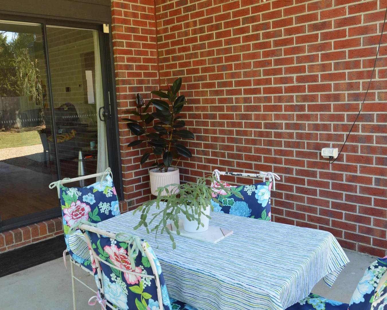 Additional image 19 of 3/11 Newnham Drive, Romsey VIC 3434