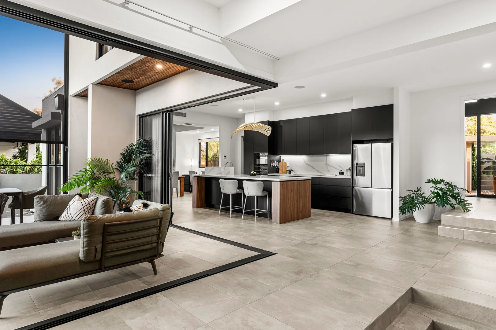 Additional image 6 of 8 Saunders Place, Wynnum QLD 4178