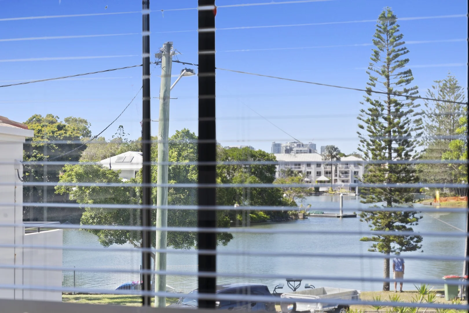 1/18 Ocean Street, Runaway Bay QLD 4216