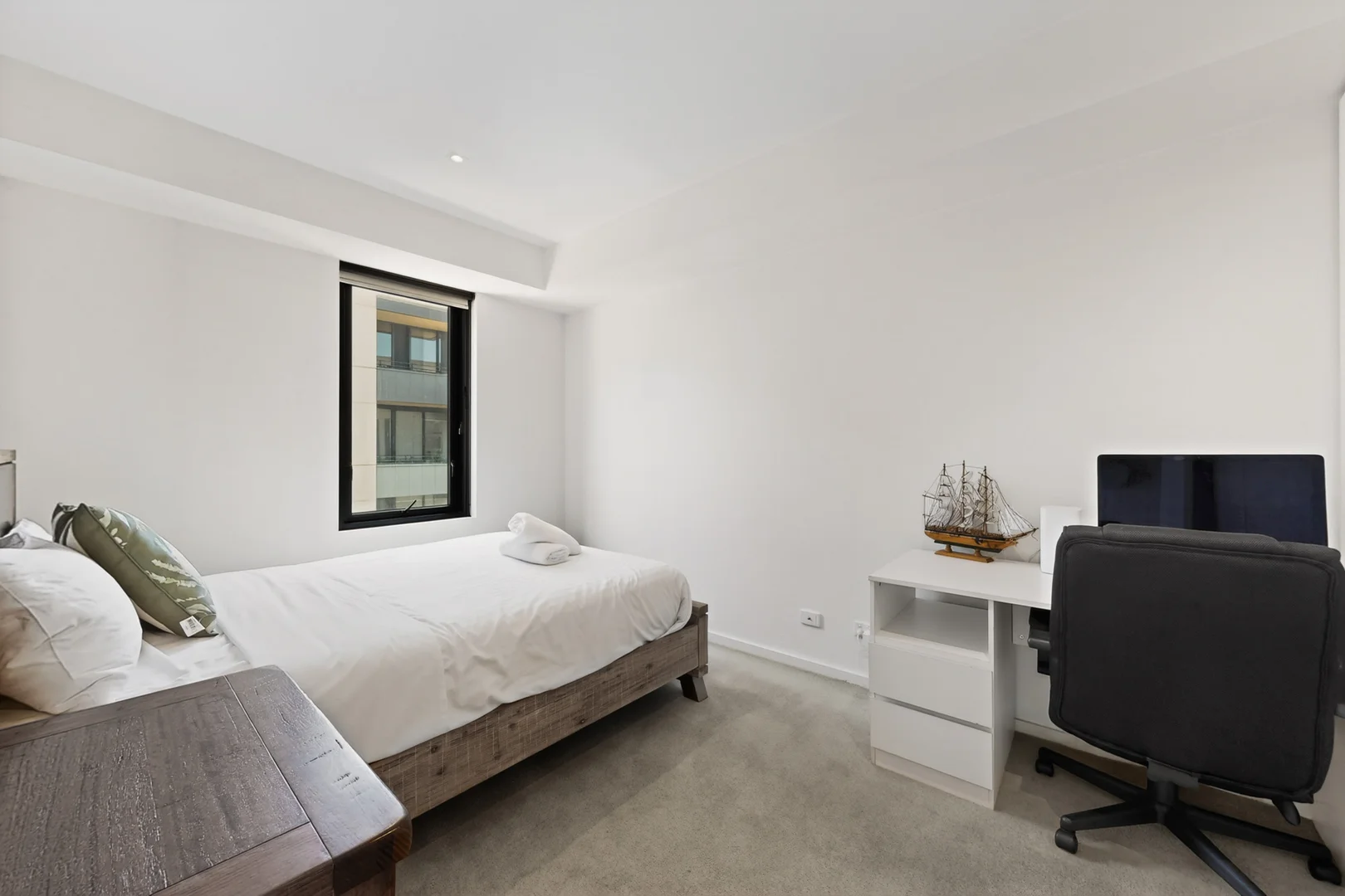 Additional image 6 of 505/52 Nott Street, Port Melbourne VIC 3207