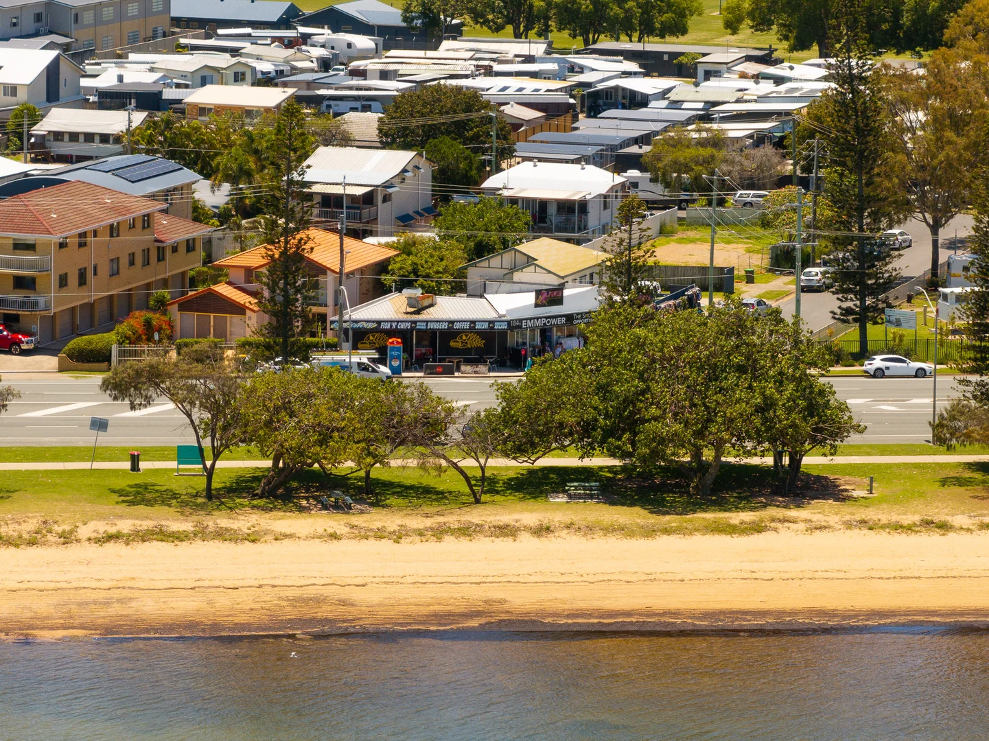 Additional image 4 of 184 Hornibrook Esplanade, Clontarf QLD 4019