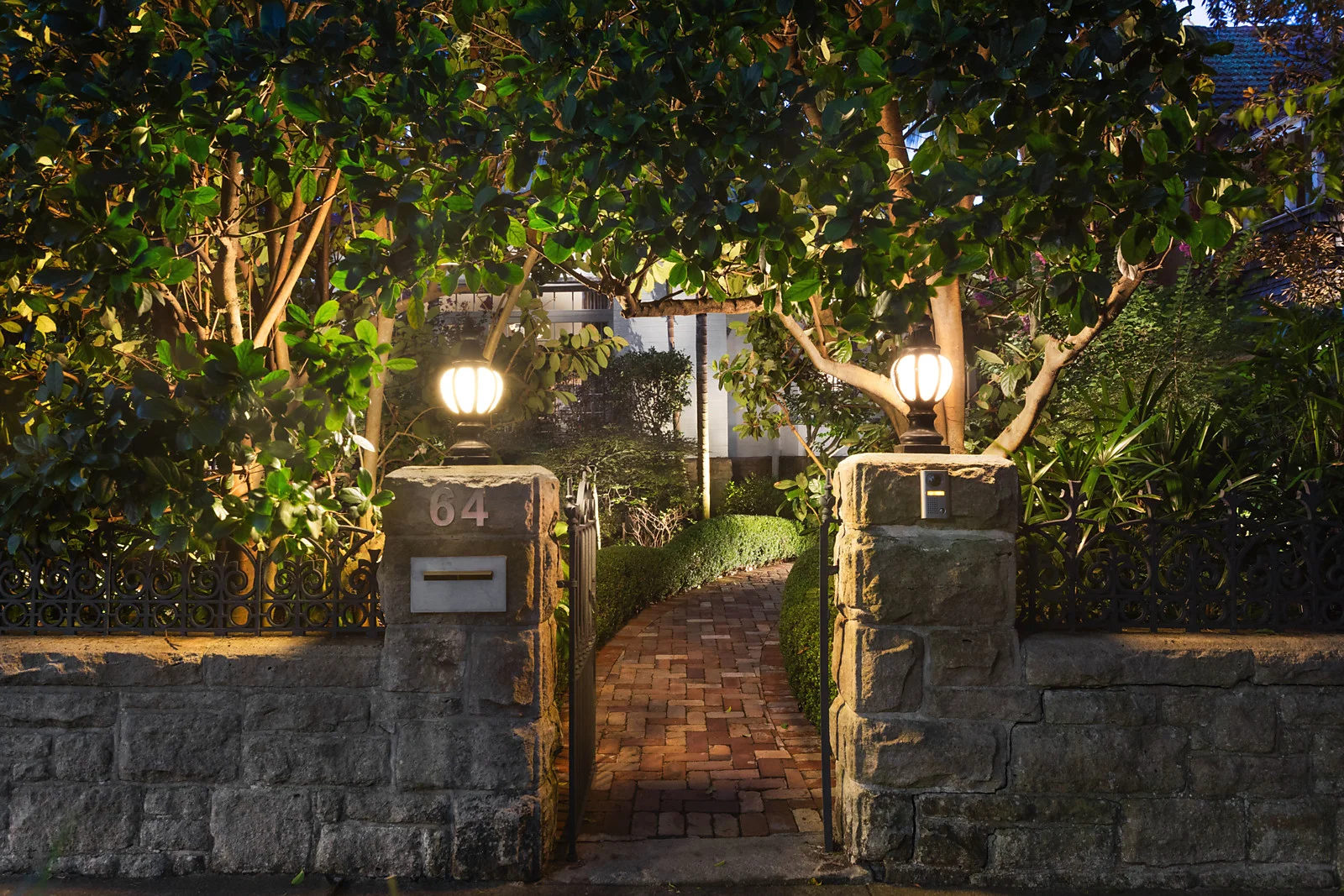 Additional image 30 of 64 Lang Road, Centennial Park NSW 2021