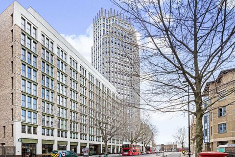 Blackfriars Road, Southwark SE1
