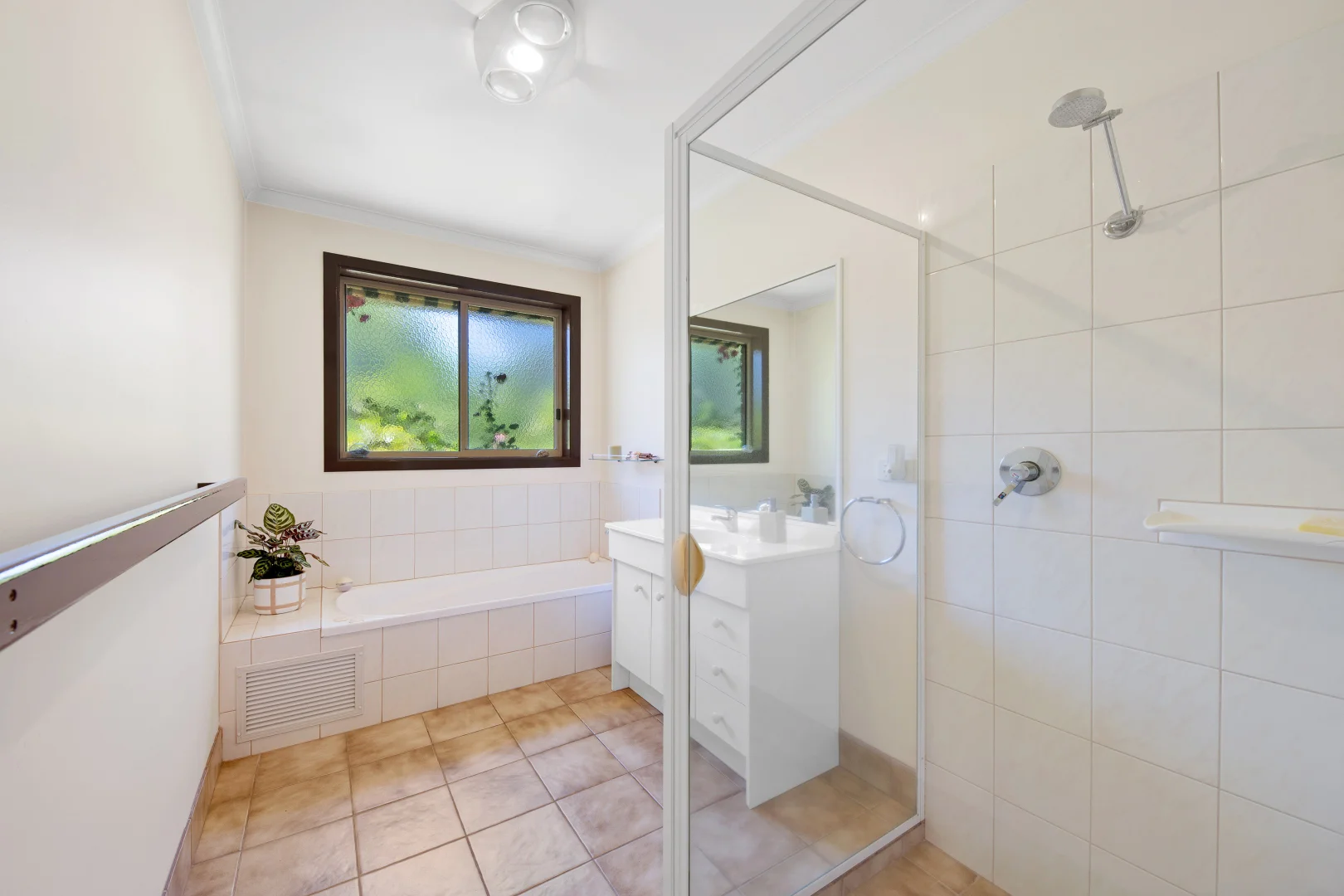 Additional image 11 of 80 Hughes Lane, Eurobin VIC 3739