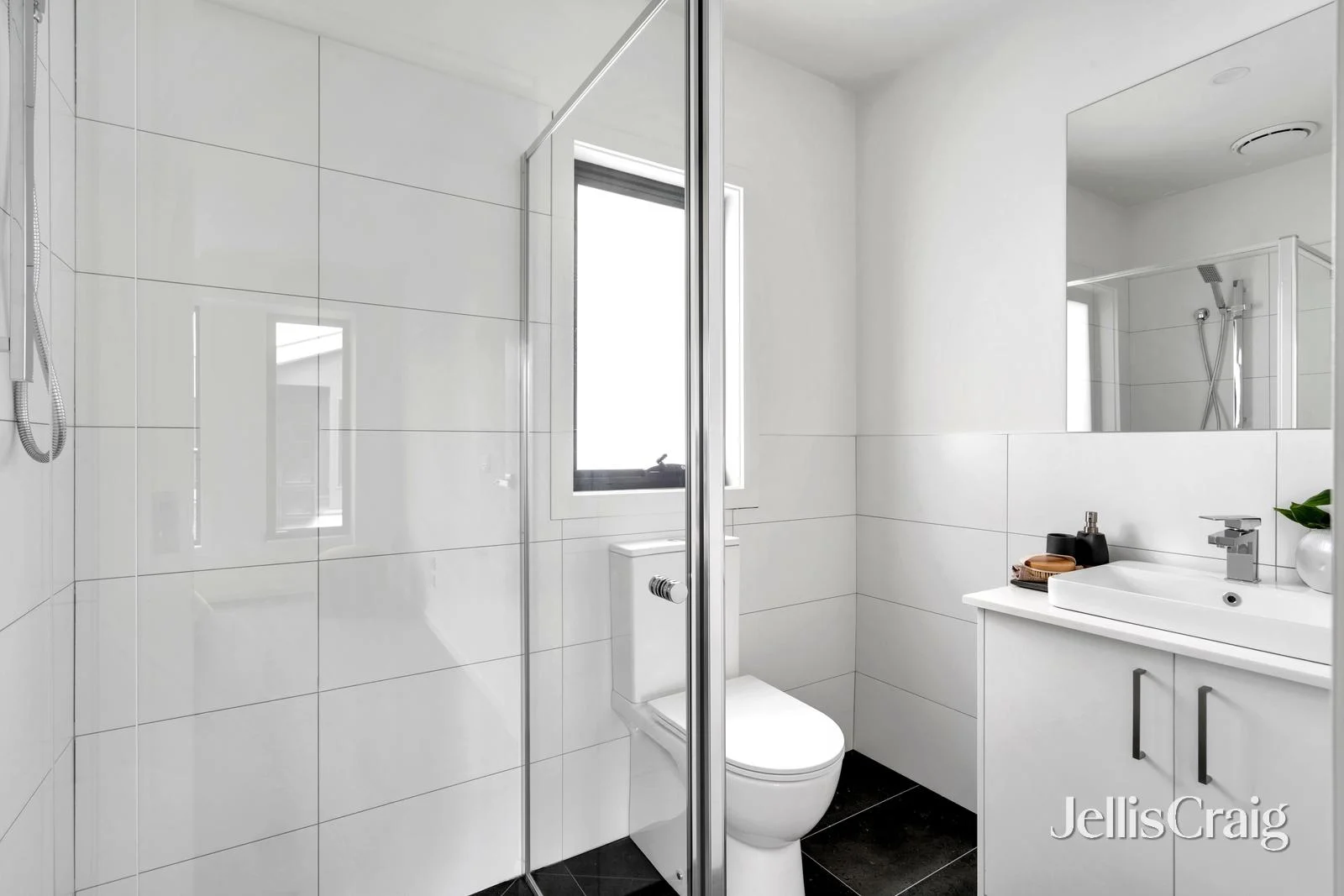 Additional image 8 of 5/16 Mikado Street, Hadfield VIC 3046