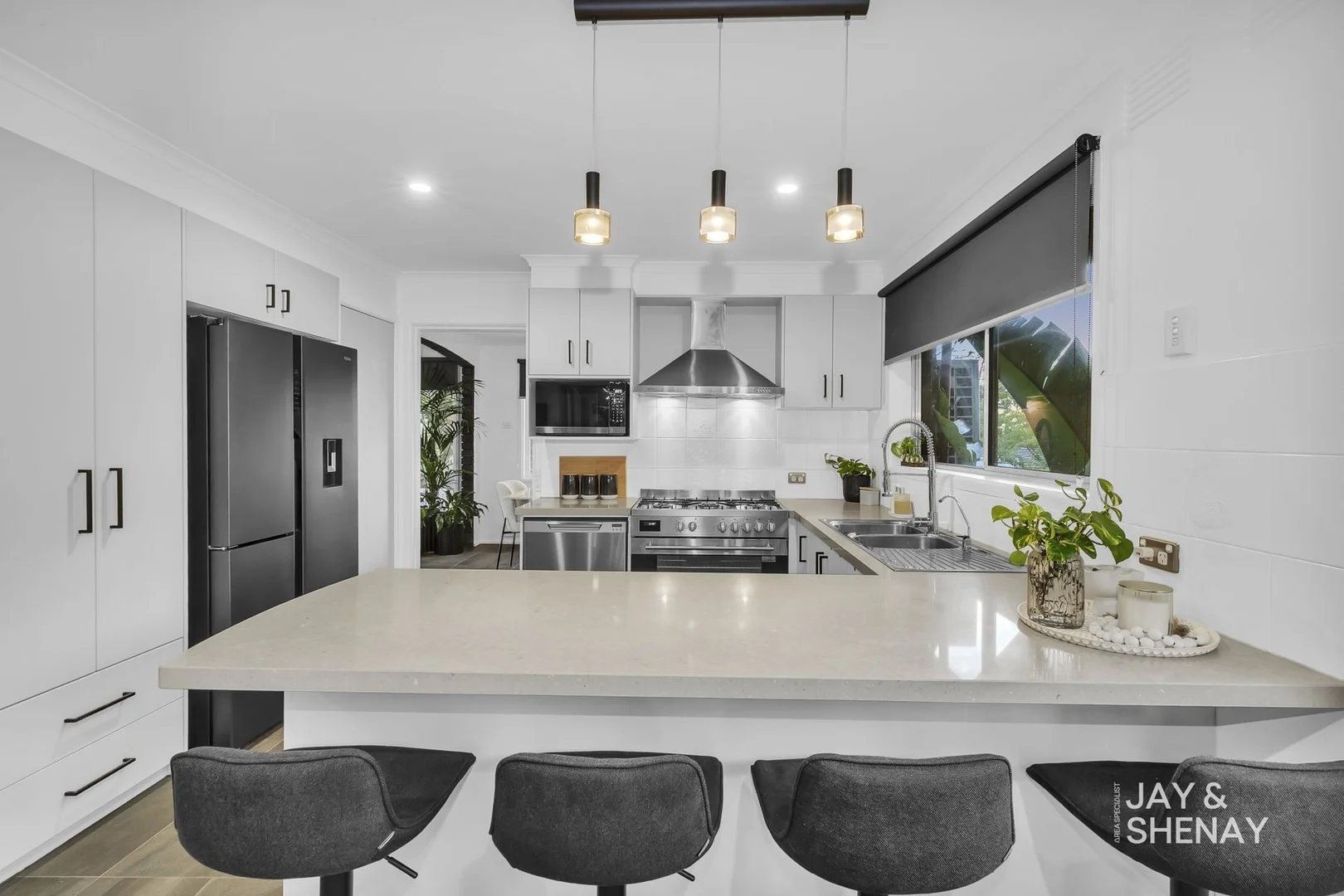 Additional image 8 of 17 William Perry Close, Endeavour Hills VIC 3802