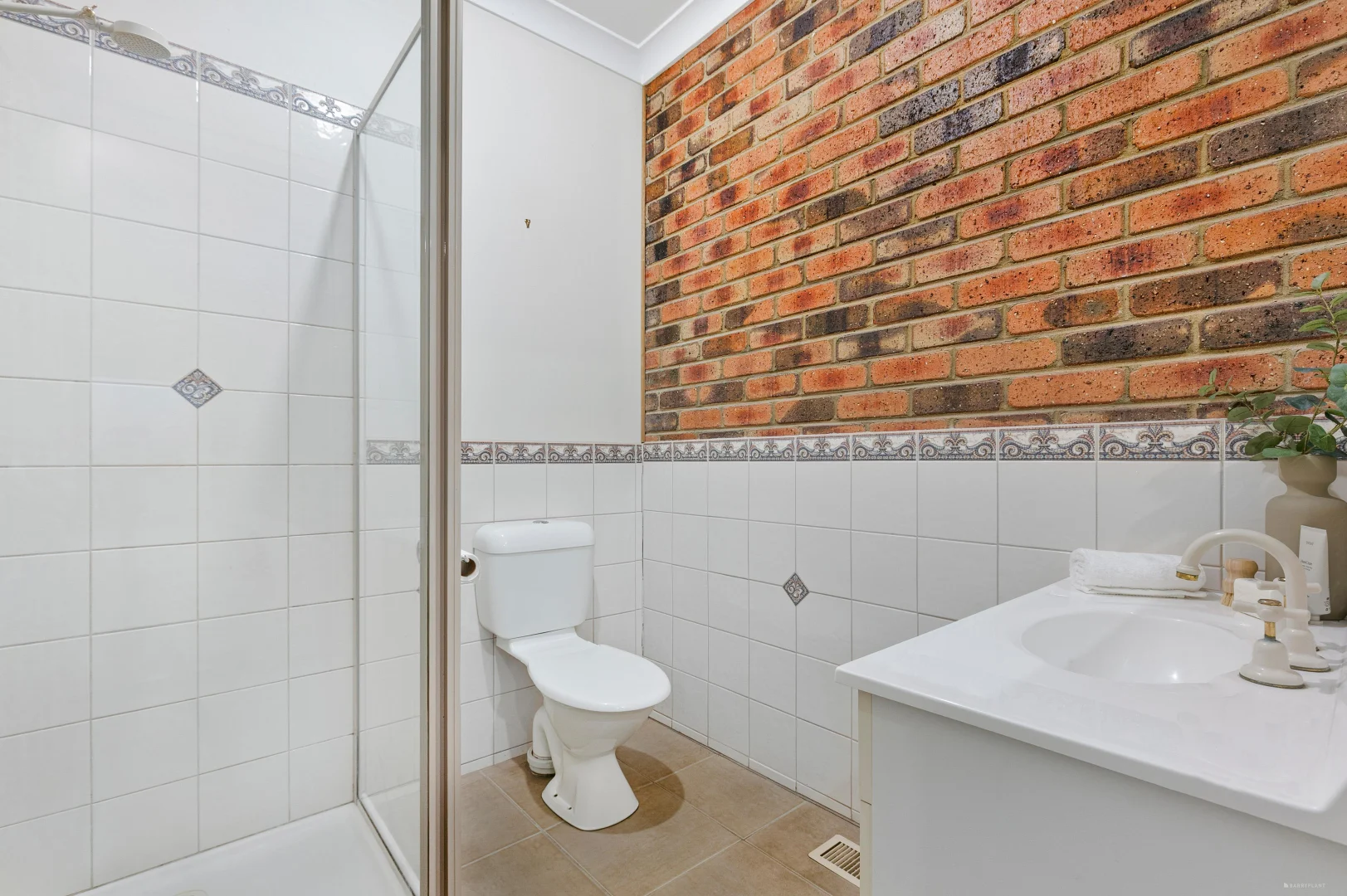 Additional image 7 of 3/56-58 Greenhill Road, Greensborough VIC 3088